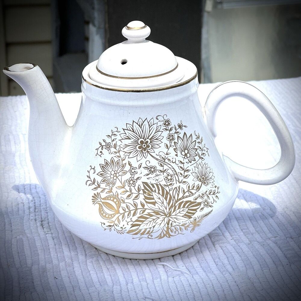 RARE Vintage English Style Teapot -6” w/ Lid- Intricate Gold Floral Design-Japan